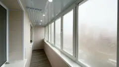 Rzeczy, których nigdy nie należy przechowywać na zimowym balkonie